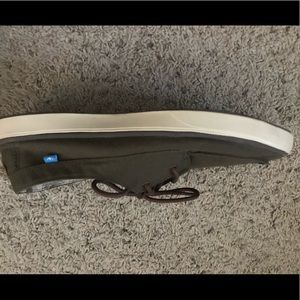 Free Waters shoes men’s size 9